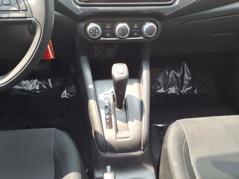 Used 2024 Nissan Versa S w/ Trunk Package FWD image 18