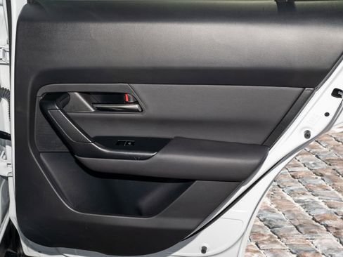 Used 2024 MAZDA CX-50 2.5 Turbo w/ Premium Plus Pkg image 17