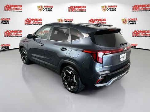 Certified 2024 Kia Seltos EX AWD/4WD image 2