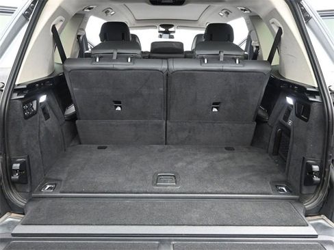 Used 2024 BMW X7 xDrive40i image 14