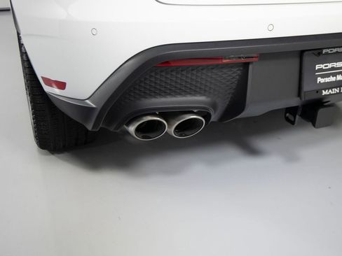 New 2026 Porsche Macan S AWD/4WD image 40