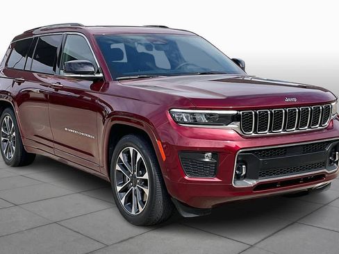 Used 2023 Jeep Grand Cherokee L Overland image 2