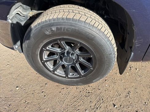 Used 2012 Toyota Tundra 4x4 Double Cab w/ Tow Pkg image 11