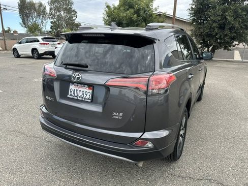 Used 2017 Toyota RAV4 XLE w/ Plus Extra Value Package AWD/4WD image 10