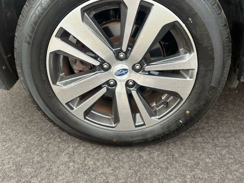 Used 2018 Subaru Outback 2.5i Limited image 25