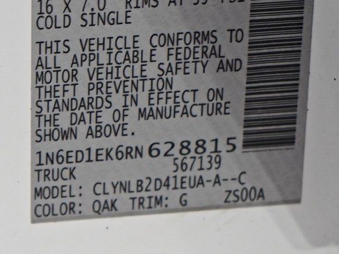 Used 2024 Nissan Frontier SV w/ Technology Package image 25