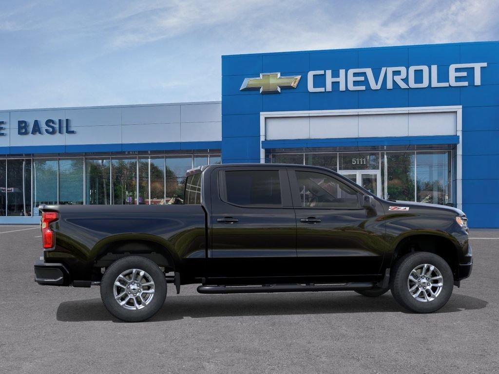 New 2026 Chevrolet Silverado 1500 RST w/ Z71 Off-Road Package AWD/4WD image 5