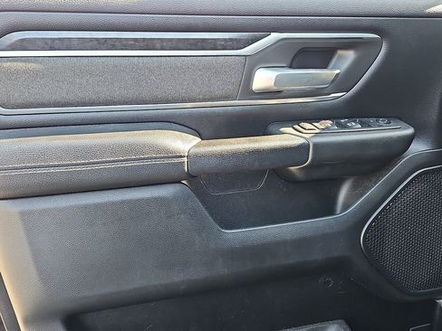 Used 2019 RAM 1500 Big Horn image 11