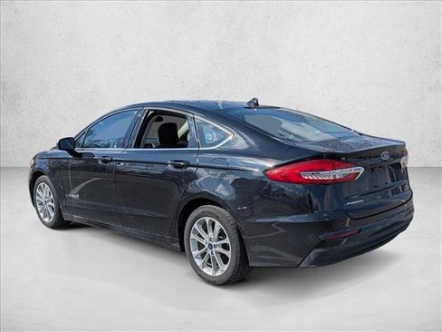 Used 2019 Ford Fusion SE image 7