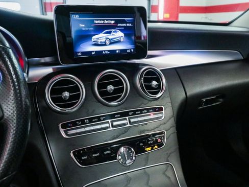 Used 2017 Mercedes-Benz C 300 4MATIC Sedan image 19