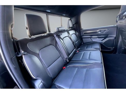 Used 2025 RAM 1500 Laramie image 24