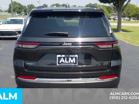 Used 2024 Jeep Grand Cherokee Limited 4xe AWD/4WD image 6