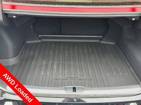 Used 2024 Toyota Crown Platinum AWD/4WD image 9