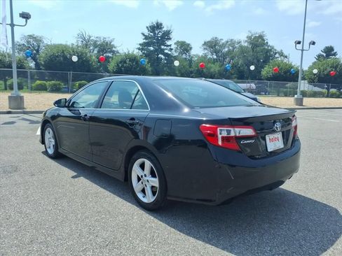 Used 2013 Toyota Camry SE FWD image 7