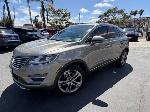 Used 2017 Lincoln MKC Reserve w/ Lincoln MKC Climate Package AWD/4WD image 7