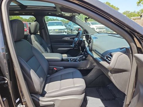 Certified 2024 Chevrolet Traverse LT FWD image 29