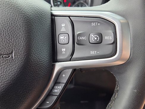 Used 2025 RAM 1500 Big Horn AWD/4WD image 28