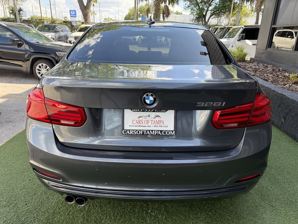 Used 2016 BMW 328i Sedan w/ Driver Assistance Package RWD image 5