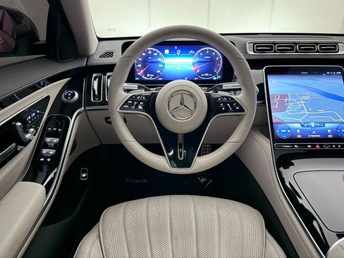 Used 2022 Mercedes-Benz S 500 4MATIC image 31