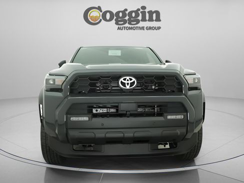 New 2026 Toyota 4Runner TRD Off-Road Premium AWD/4WD image 30