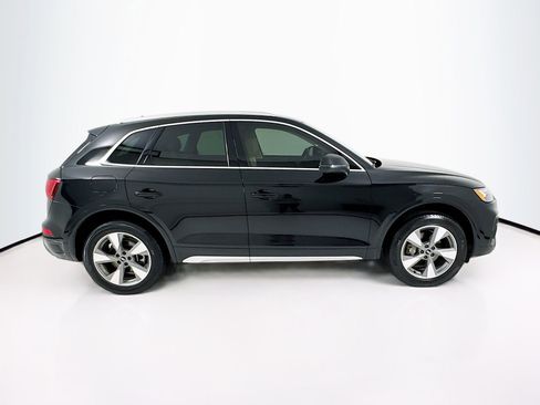 Used 2023 Audi Q5 2.0T Premium Plus w/ Premium Plus Package image 9