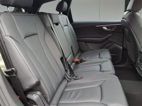 New 2026 Audi Q7 2.0T Premium image 8