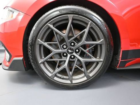 Used 2022 Ford Mustang Mach 1 w/ Mach 1 Handling Package RWD image 17