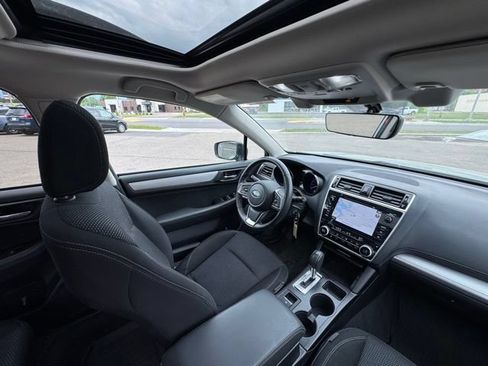 Used 2019 Subaru Outback 2.5i Premium w/ Popular Package #2 AWD/4WD image 25