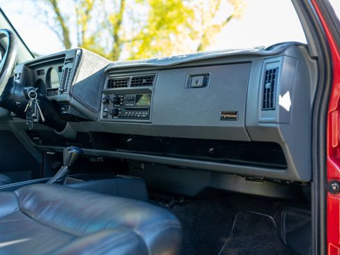 Used 1993 GMC Jimmy SLT image 33