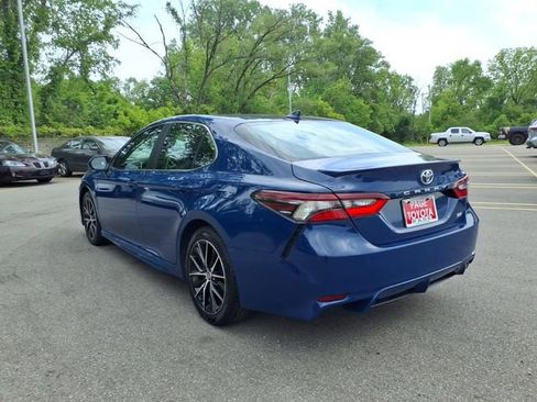 Certified 2024 Toyota Camry SE FWD image 6