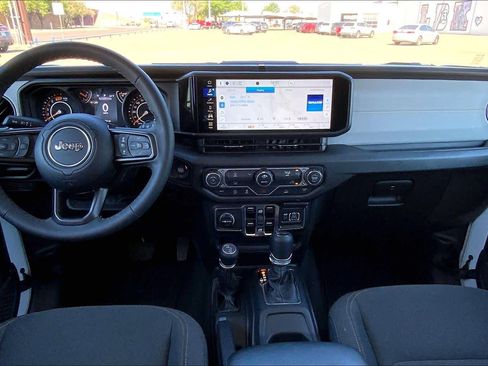 Used 2025 Jeep Wrangler Unlimited Sport AWD/4WD image 16