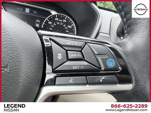 Used 2023 Nissan Altima 2.5 SL FWD image 23