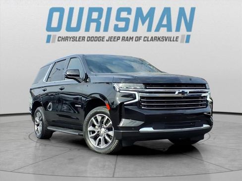 Used 2022 Chevrolet Tahoe LT w/ Luxury Package image 1