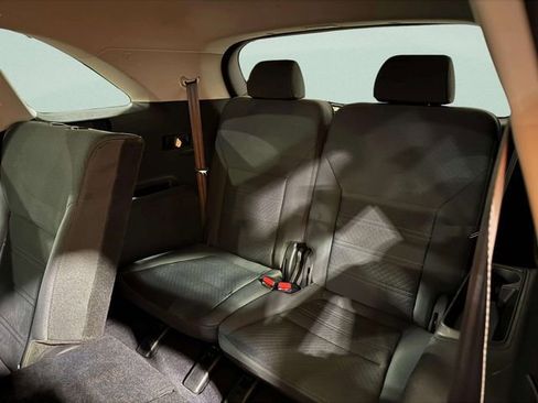 Used 2020 Kia Sorento LX w/ LX I4 Convenience Package image 28