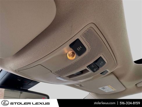 Used 2019 Mercedes-Benz GLA 250 4MATIC image 40