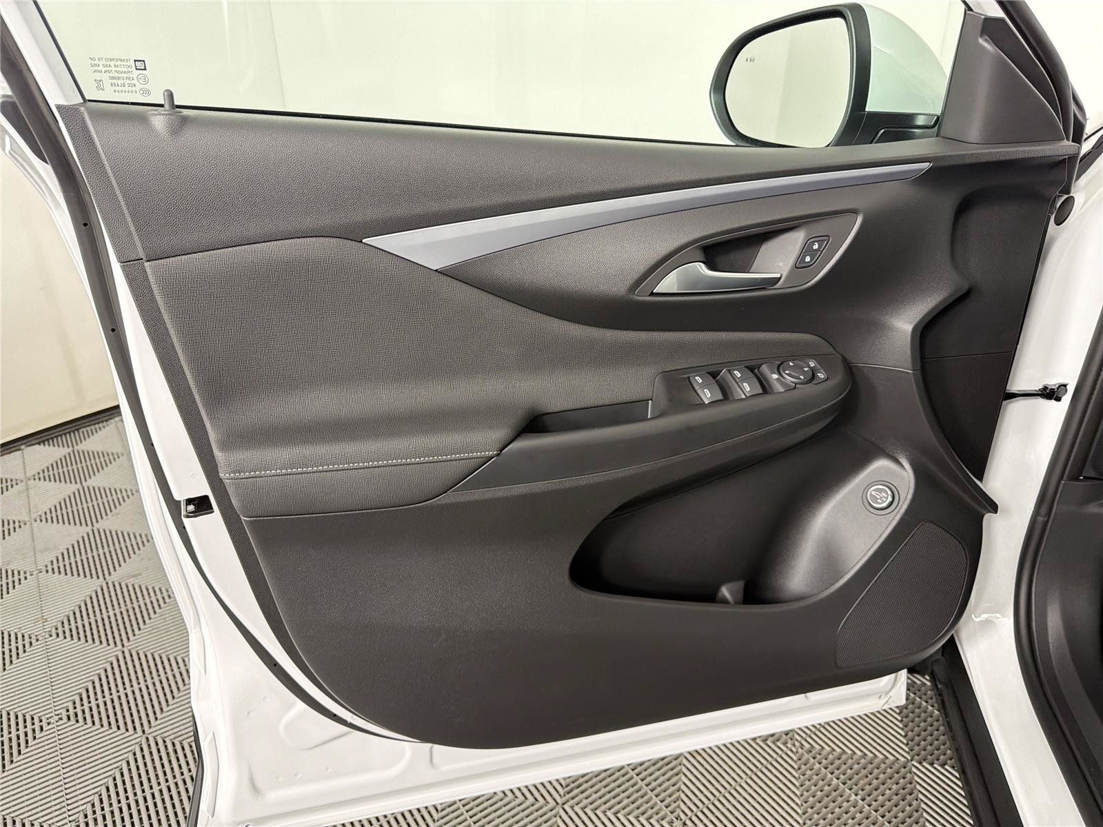 New 2026 Buick Envista Preferred w/ Convenience I Package FWD image 8