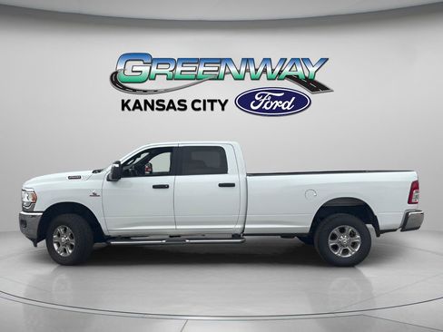 Used 2024 RAM 2500 Big Horn image 4