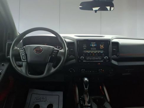 Used 2024 Nissan Frontier PRO-4X w/ Pro Convenience Package image 29