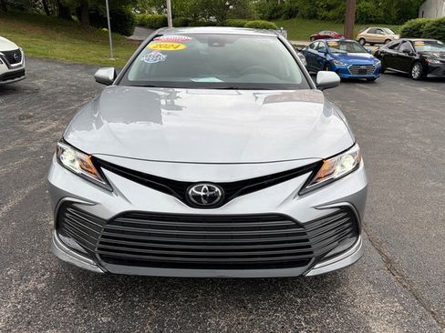 Used 2024 Toyota Camry LE FWD image 3