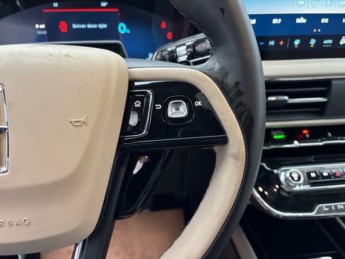 New 2026 Lincoln Corsair Grand Touring AWD/4WD image 18