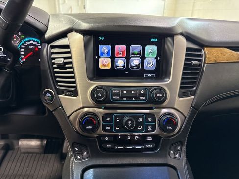Used 2017 GMC Yukon Denali AWD/4WD image 15