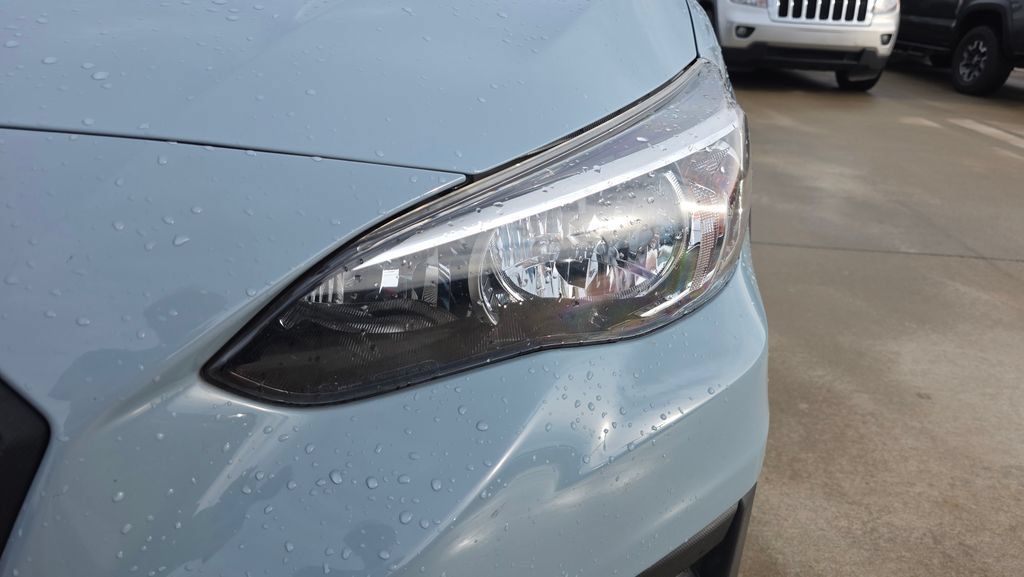 Used 2020 Subaru Crosstrek 2.0i Premium AWD/4WD image 9