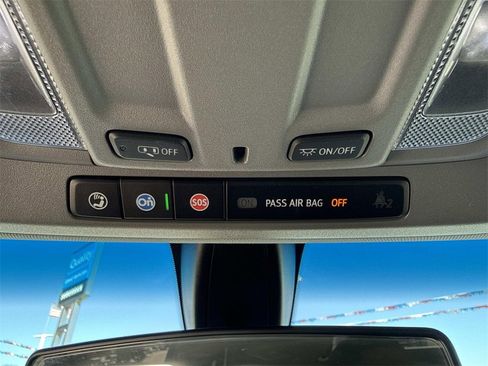 Used 2020 Chevrolet Silverado 1500 RST image 22