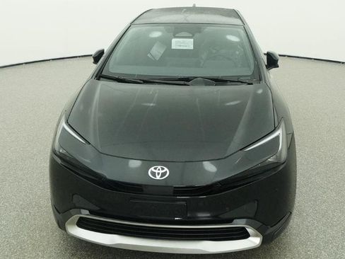 New 2026 Toyota Prius Plug-In Hybrid FWD image 37