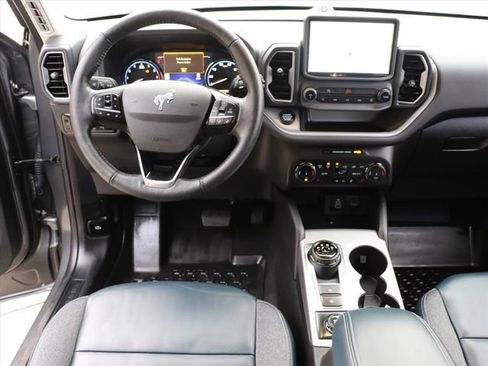 Used 2023 Ford Bronco Sport Outer Banks w/ Tech Package image 17