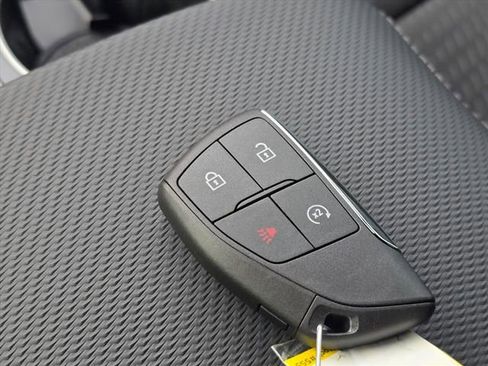 New 2026 Chevrolet Equinox LT w/ Safety and Technology Package image 20