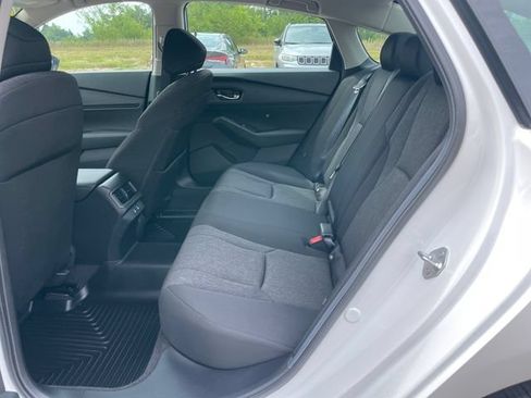 Used 2025 Honda Accord SE image 28