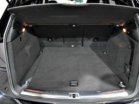 Used 2015 Audi SQ5 Premium Plus image 23