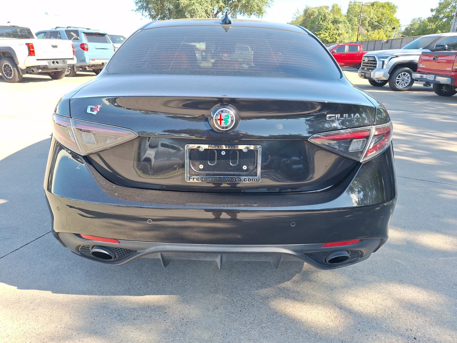 Used 2024 Alfa Romeo Giulia Veloce RWD image 5