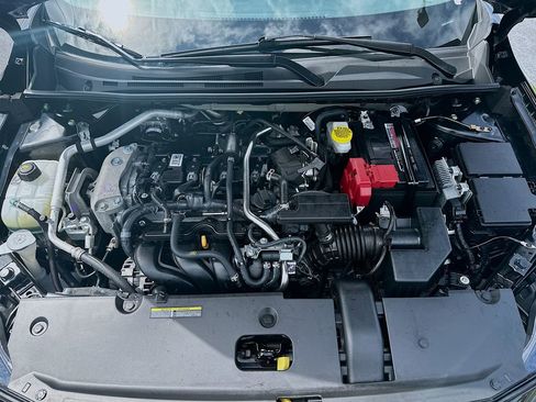 Used 2025 Nissan Sentra SR image 32